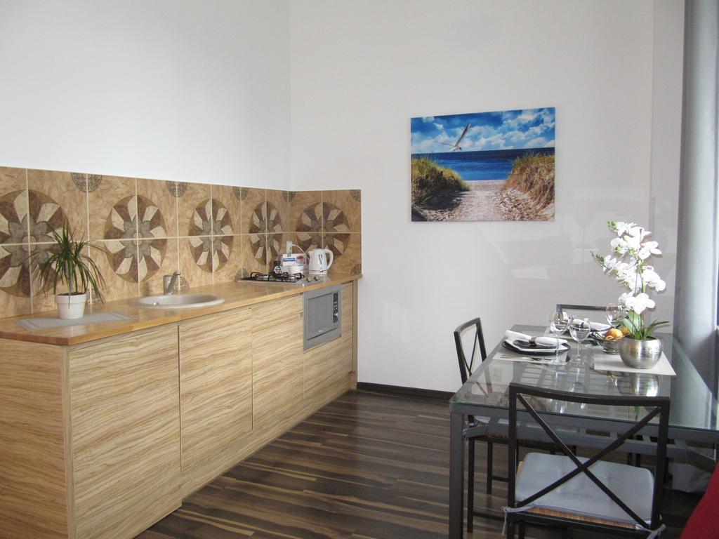 Amber Apartments Palac Kultury ワルシャワ エクステリア 写真