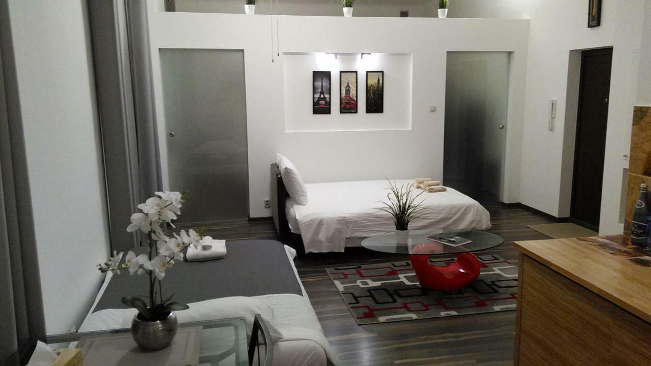Amber Apartments Palac Kultury ワルシャワ エクステリア 写真