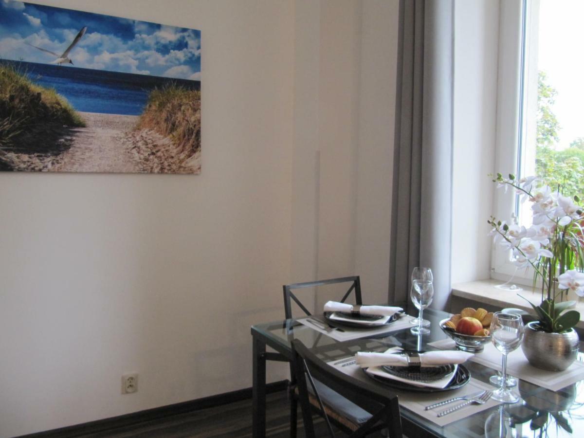 Amber Apartments Palac Kultury ワルシャワ エクステリア 写真